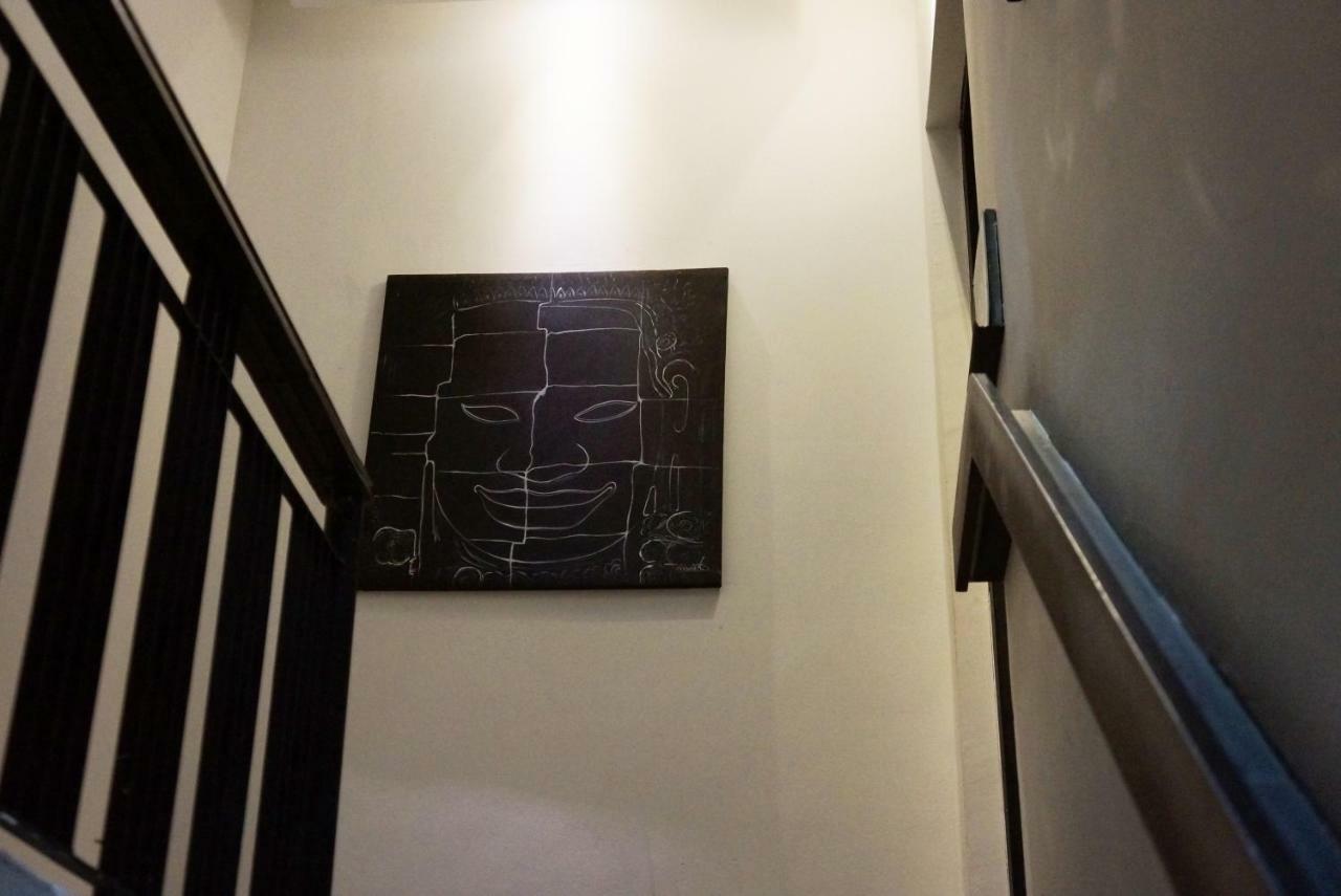 Hotel Ofuro Phnom Penh Esterno foto
